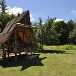 Les De La Metairie Haute