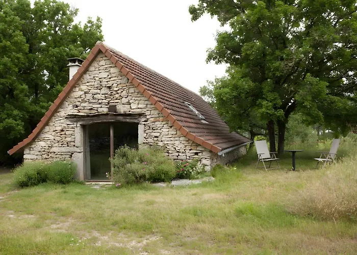 Les De La Metairie Haute Bed and Breakfast